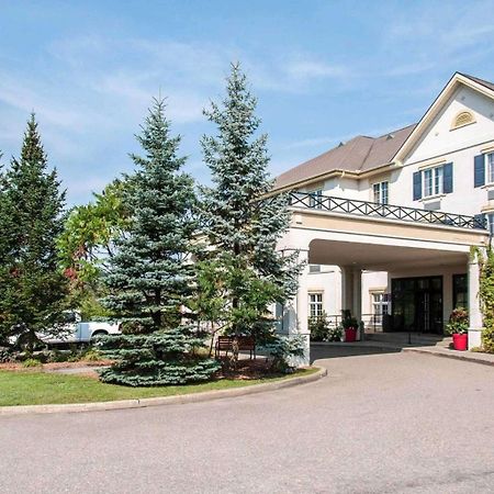 Ax Hotel Mont-Tremblant Exteriör bild